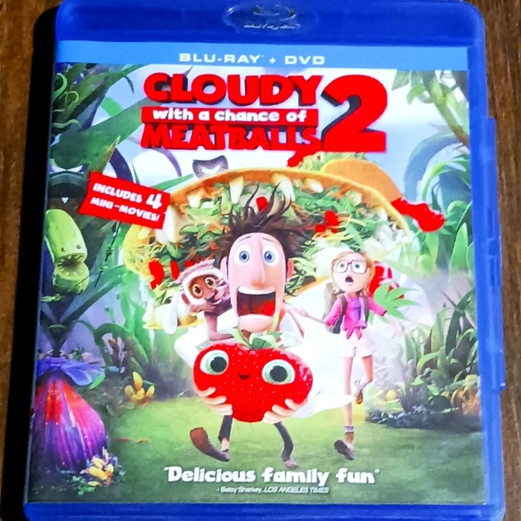 CLOUDY WITH A CHANCE OF MEATBALLS 2 on BLU-RAY + DVD - Picture 1 of 2